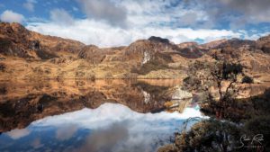 Ecuador Parque Nacional Cajas Sunrise at lake