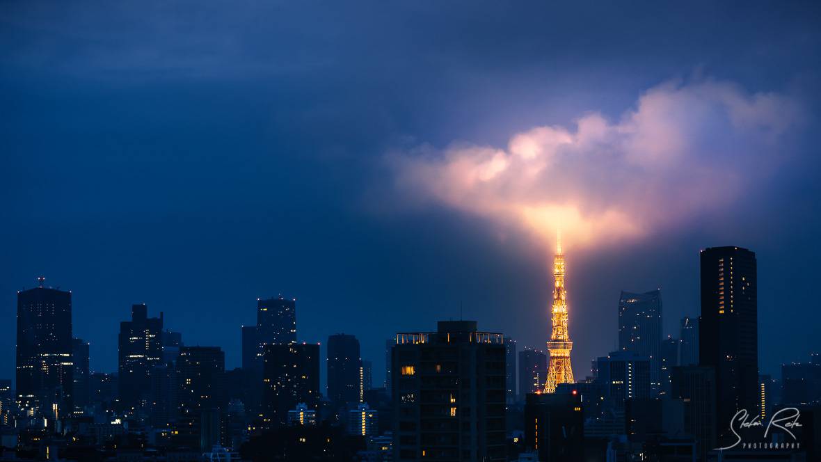 Cities IlluminatedClouds Japan Night Tokyo Tower タワークラウド